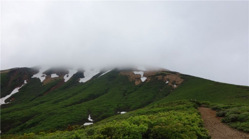 栗駒山は雲の中