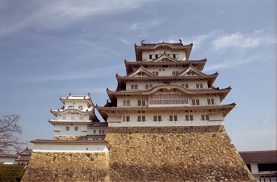 2001-4　姫路城　桜-12-1jpg