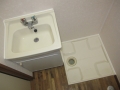 埼玉県所沢市　賃貸物件原状回復　２ＤＫ入居者退去後空き室　洗面所水周りコーキング　作業完了後　１