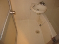 東京都府中市　賃貸物件原状回復　アパート１Ｒハウスクリーニング　浴室ユニットバス清掃　作業完了後　１