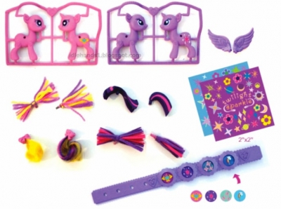 Toy Fair 2014 Hasbro My Little Pony Pop Build-a-Pony kit 3
